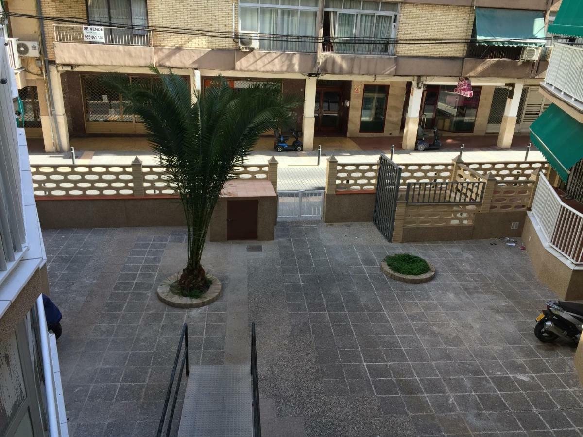 Appartamento Tucasaenbenidormplaya Esterno foto